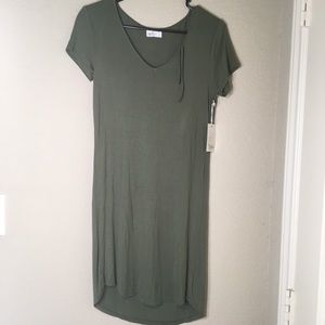 NWT Glitz Olive Green Midi Dress